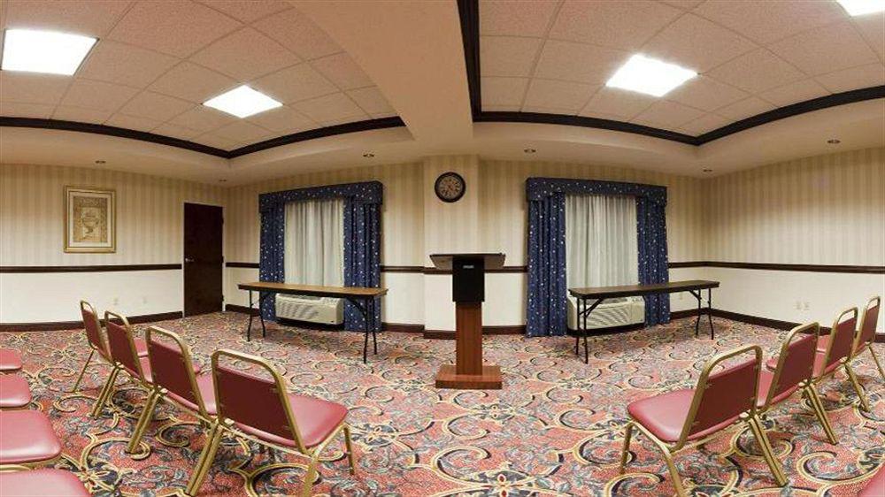 Holiday Inn Express & Suites Chesapeake By Ihg Eksteriør billede