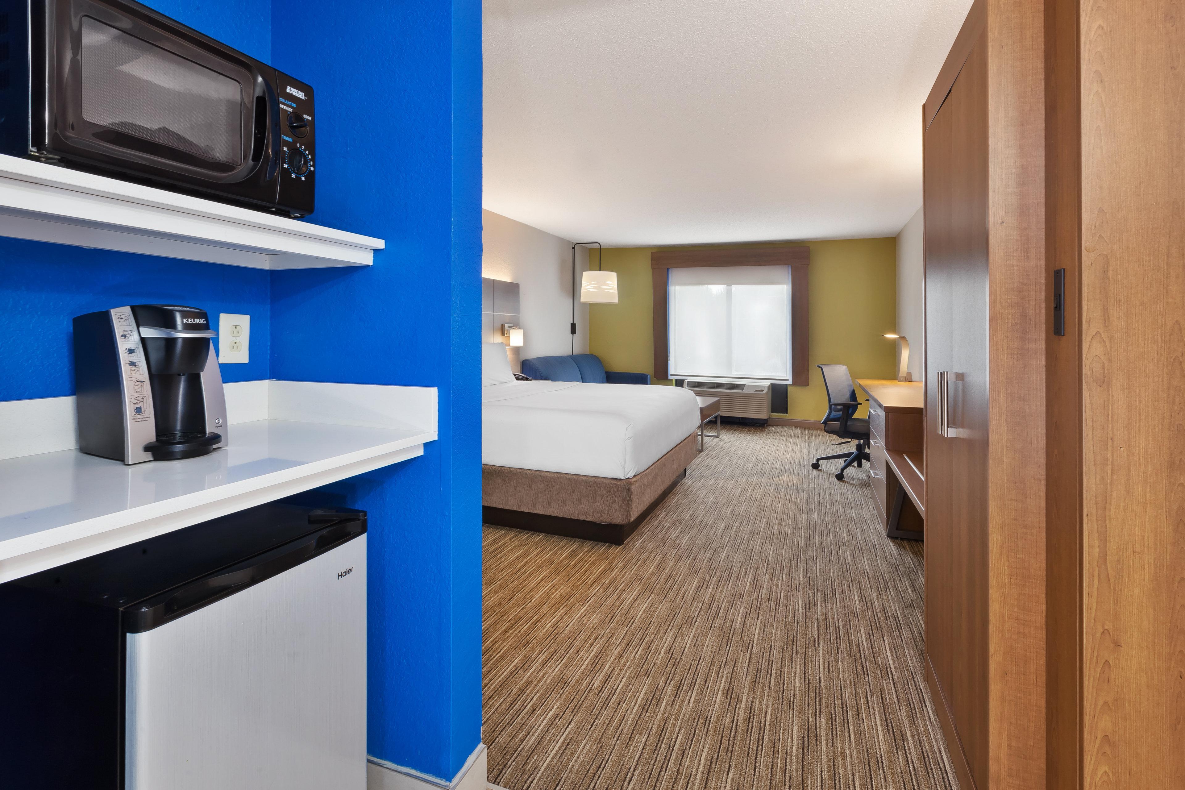Holiday Inn Express & Suites Chesapeake By Ihg Eksteriør billede