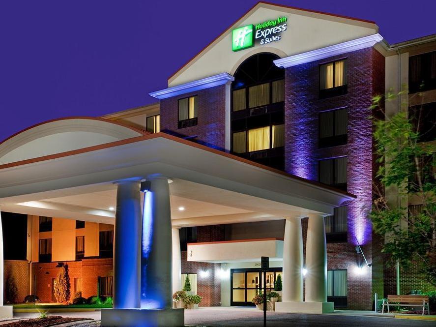 Holiday Inn Express & Suites Chesapeake By Ihg Eksteriør billede